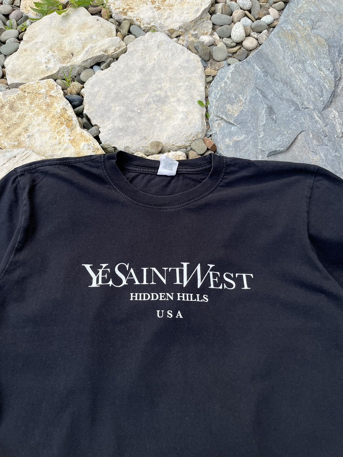 Kanye West × Vintage Vintage Ye Saint West Kanye y2k tee USA logo t-shirt archive Size US L / EU 52-54 / 3 - 3 Thumbnail