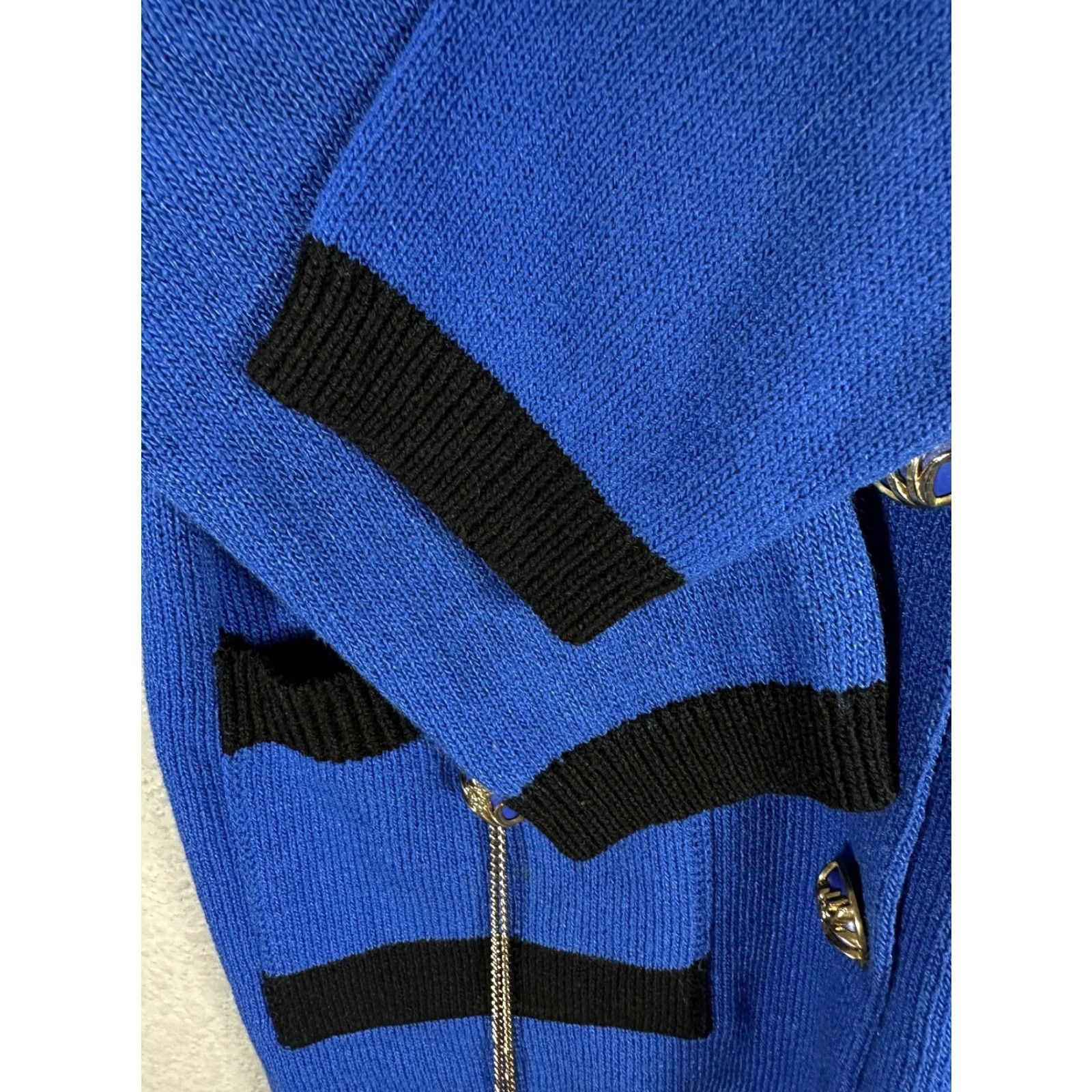 Vintage VINTAGE Gray Rose Blue Black Knit Jacket Sz XS Shoulder Pads Buttoned Jacket Womens Fashion Basic Jacket Size XS / US 0-2 / IT 36-38 - 6 Thumbnail