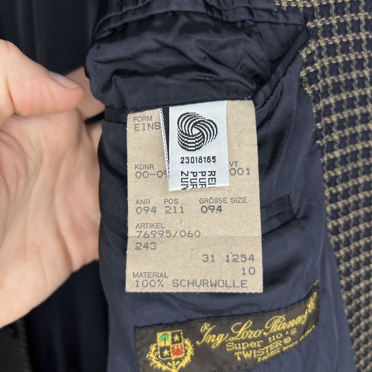 Hugo Boss × Loro Piana × Vintage Vintage Hugo Boss ing Loro Piana Wool cashmere Blazer Size 38R - 10 Thumbnail