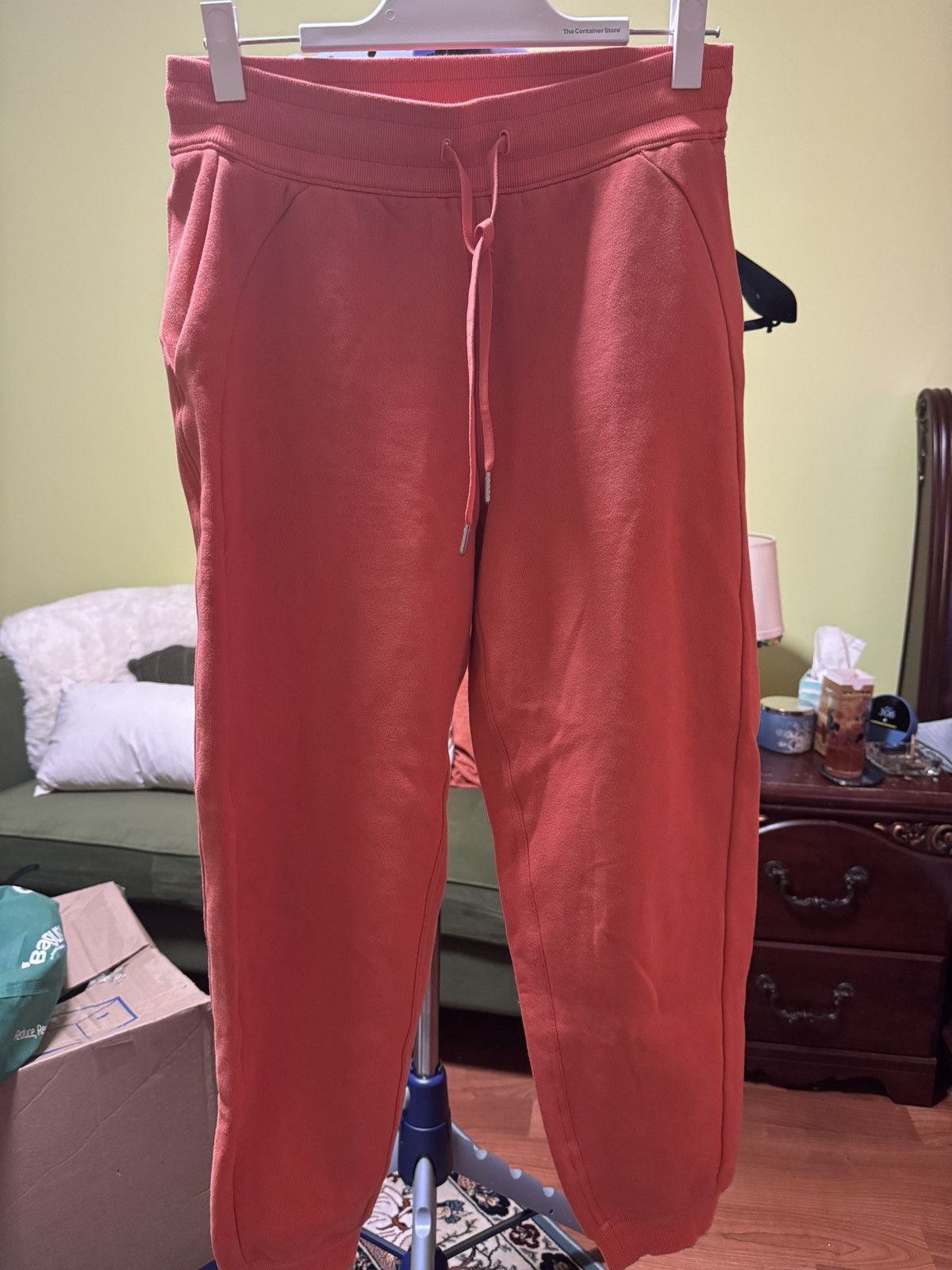 Lululemon Lululemon Women’s Orange Sweatpants 8 Size 30" / US 8 / IT 44 - 1 Thumbnail