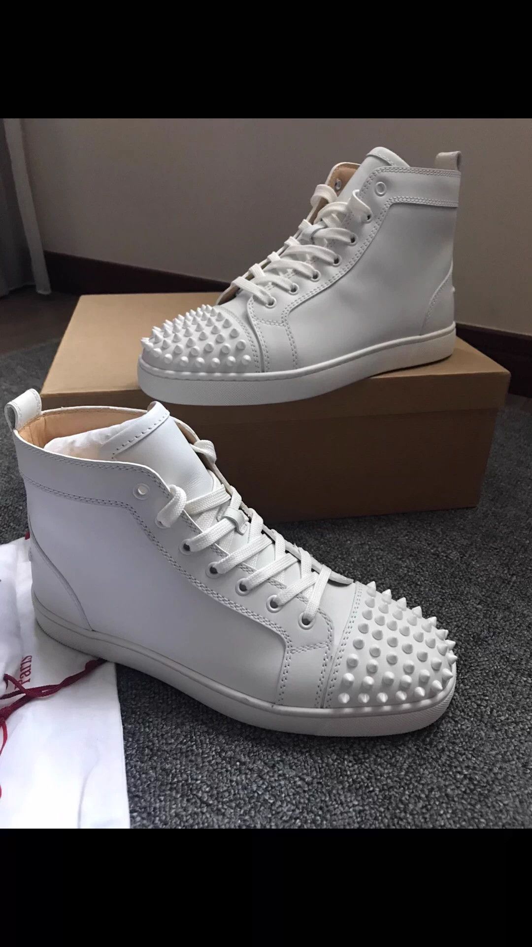 Christian Louboutin CL White Leather Side Disc Sneaker 40.5 EU Runs Large Size US 7.5 / EU 40-41 - 7 Thumbnail