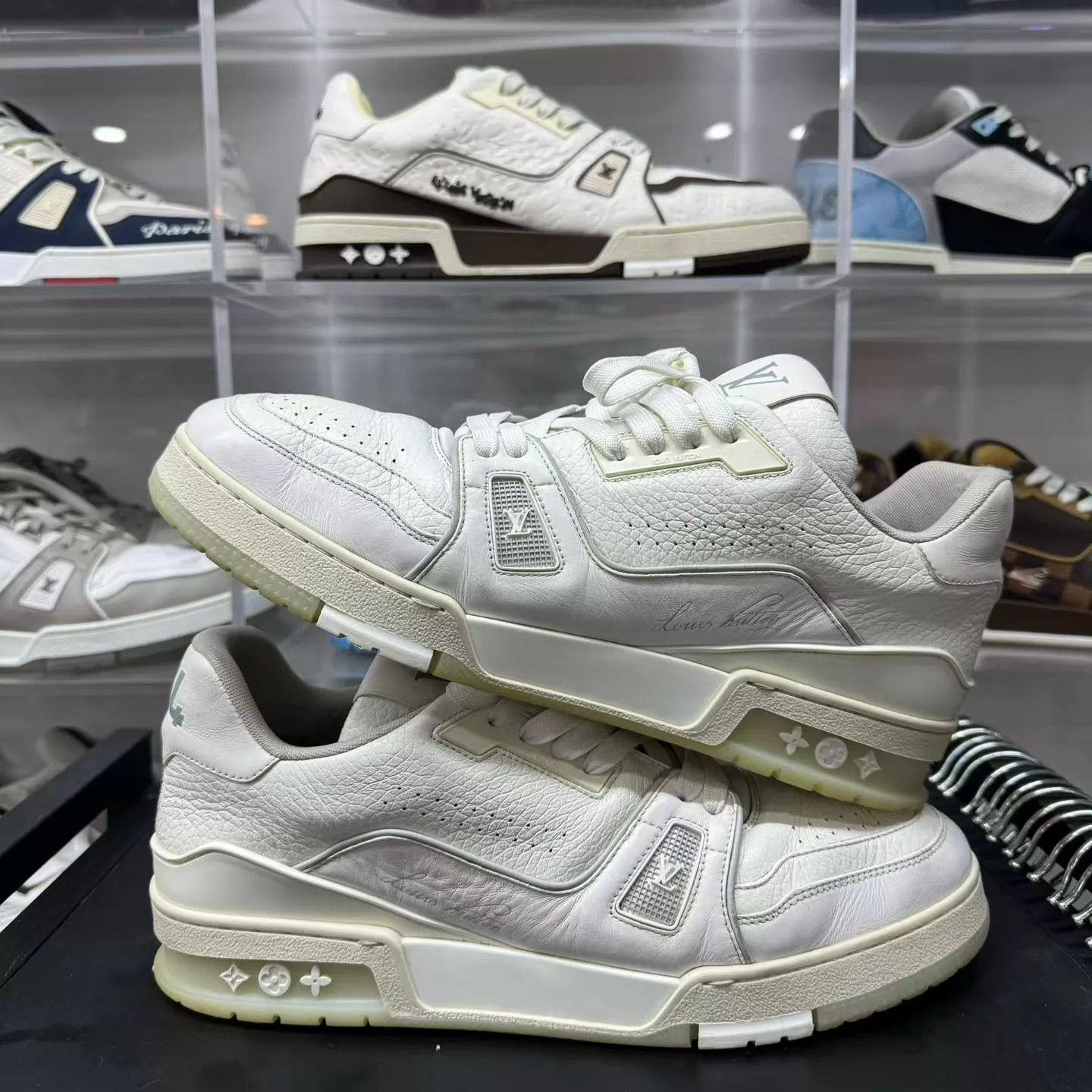 Louis Vuitton LV Trainer White Cement Size 43 Size US 10 / EU 43 - 3 Thumbnail