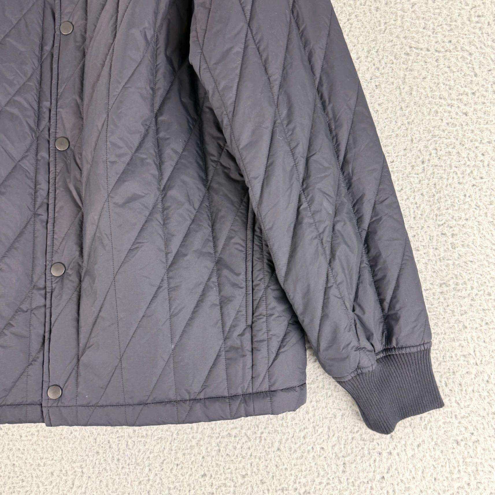 Uniqlo Uniqlo Heattech Warm Padded Jacket Mens Medium Matte Black Quilted Snap Button Jacket Size US M / EU 48-50 / 2 - 3 Thumbnail