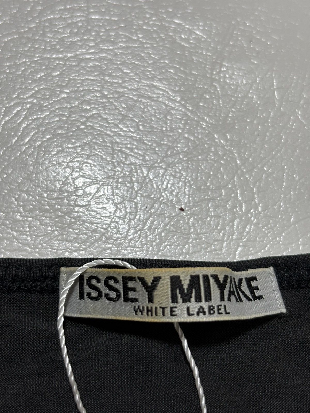 Issey Miyake Issey Miyake White Label Size ONE SIZE - 2 Thumbnail