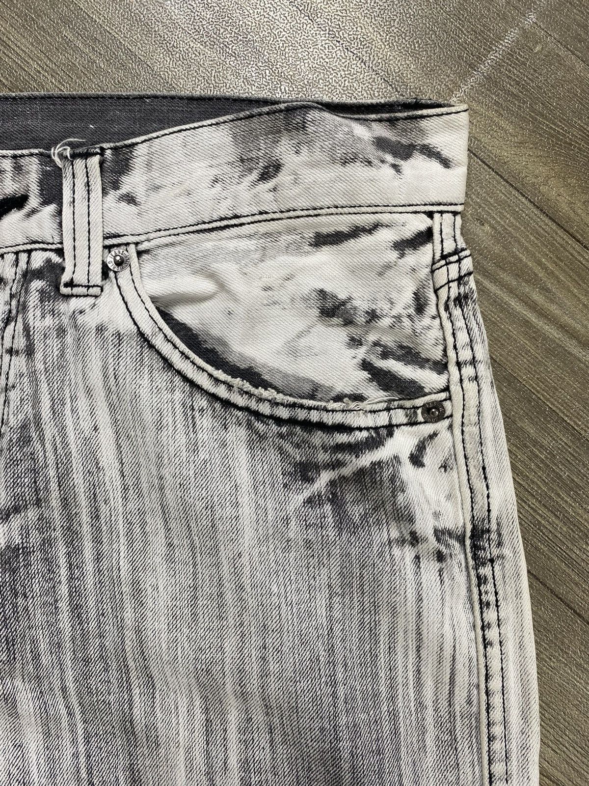Japanese Brand 2000s Tornado Mart Style Acid Wash Punk Lgb Distressed Jeans Size US 32 / EU 48 - 8 Thumbnail