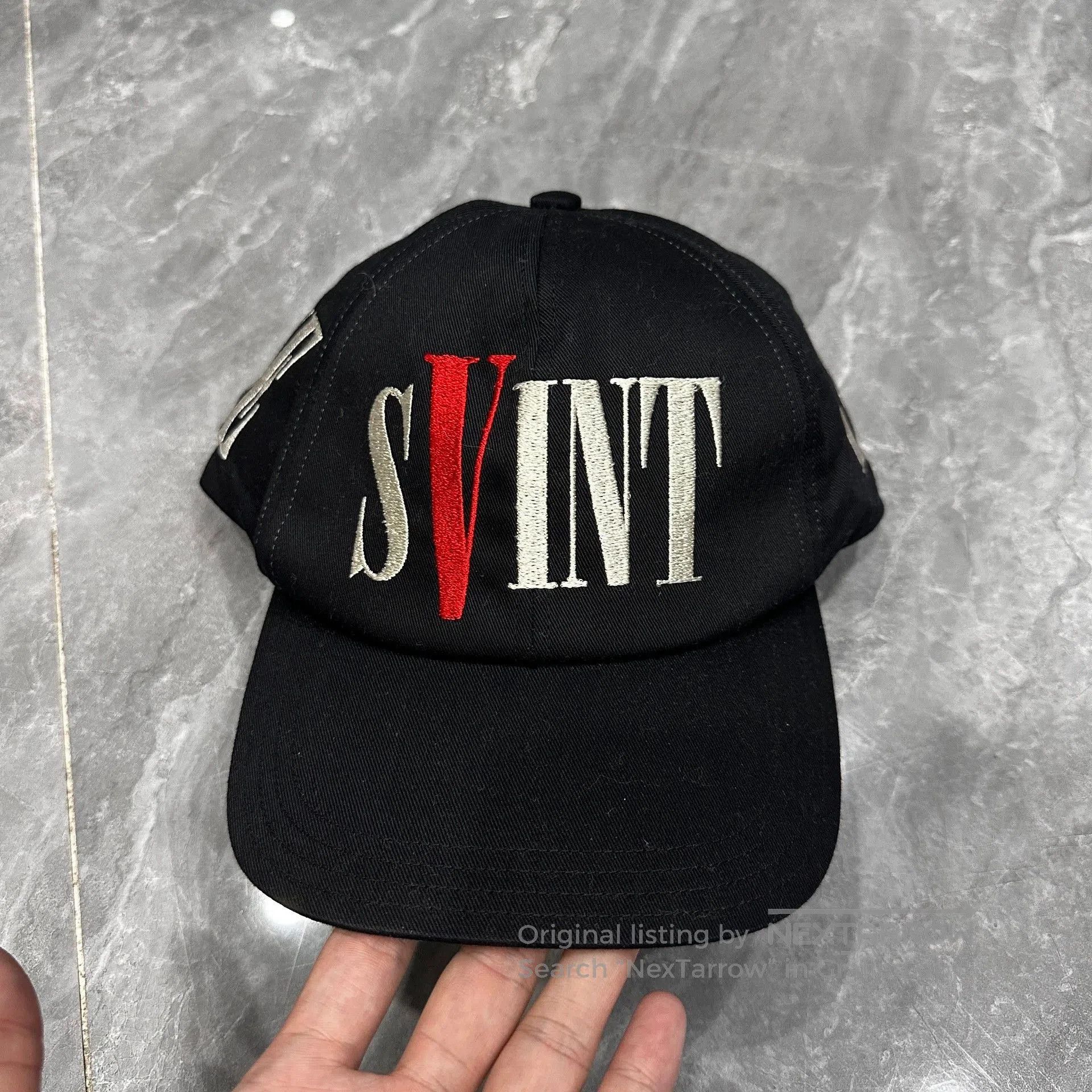 Saint Michael Saint Michael Embroidered black and red cap with curved bri Size ONE SIZE - 1 Thumbnail