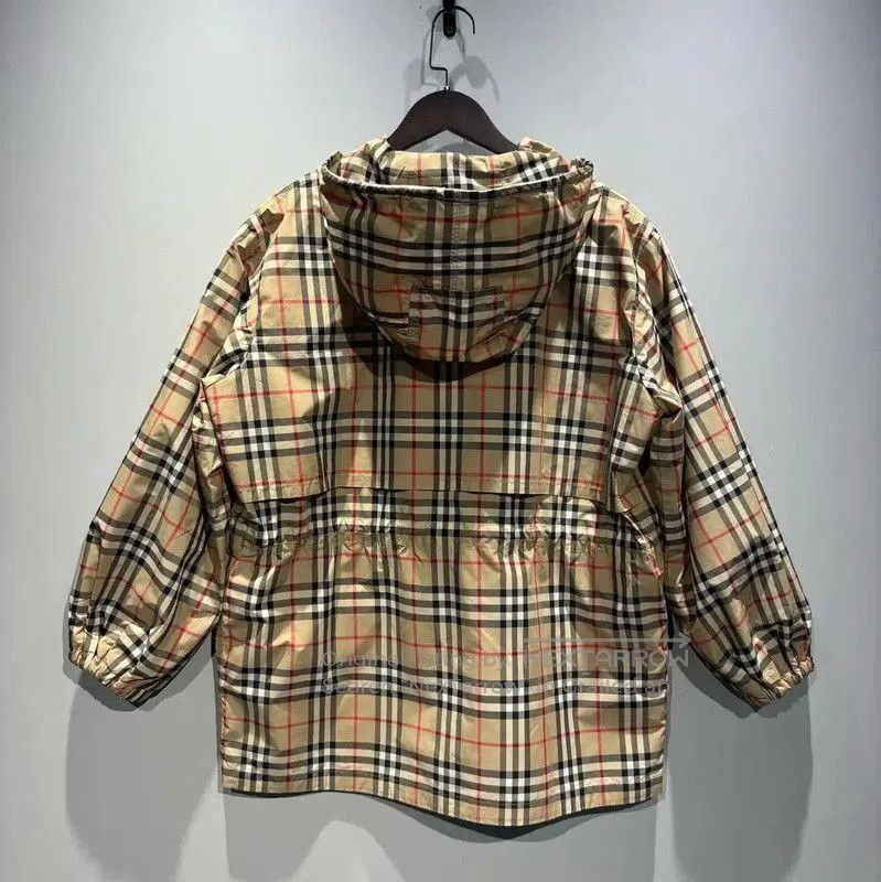 Burberry Burberry M Brown Polyester Men's Jacket. Size US M / EU 48-50 / 2 - 2 Thumbnail