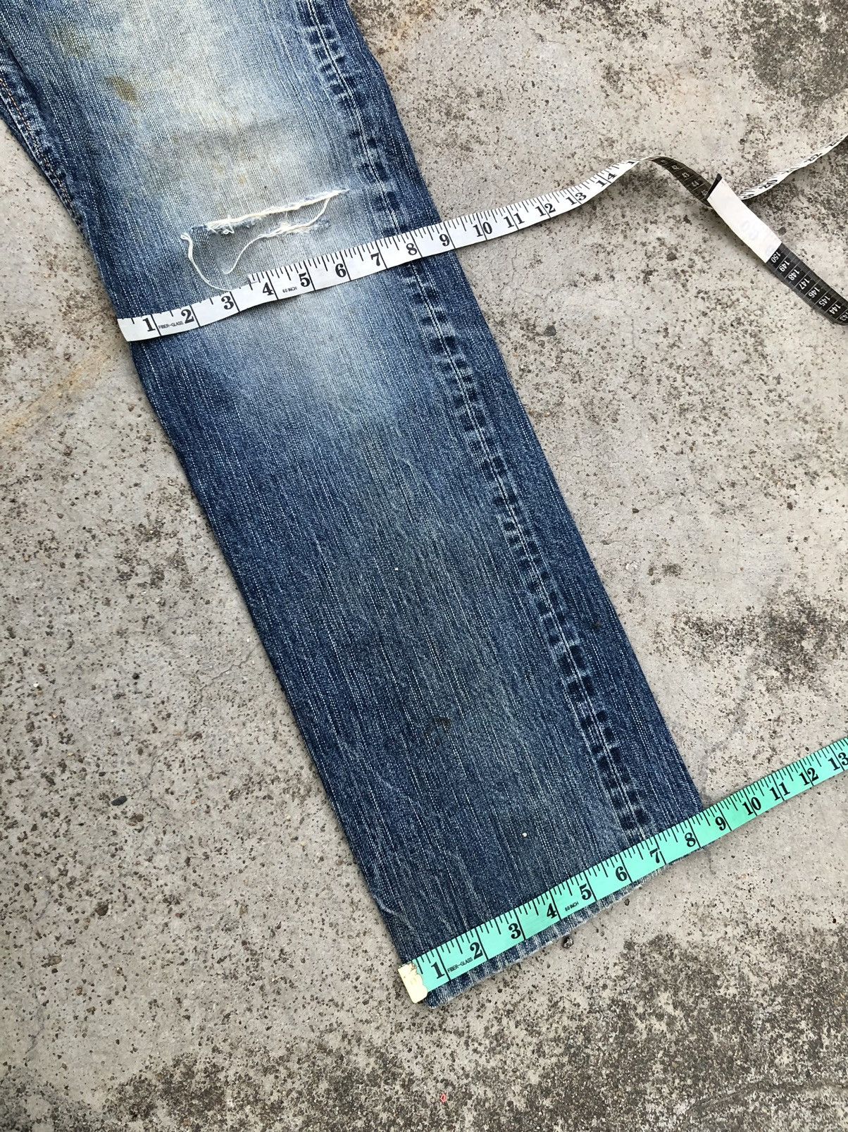 Edwin VINTAGE EDWIN SELVEDGE DISTRESSED DENIM Size US 30 / EU 46 - 13 Thumbnail