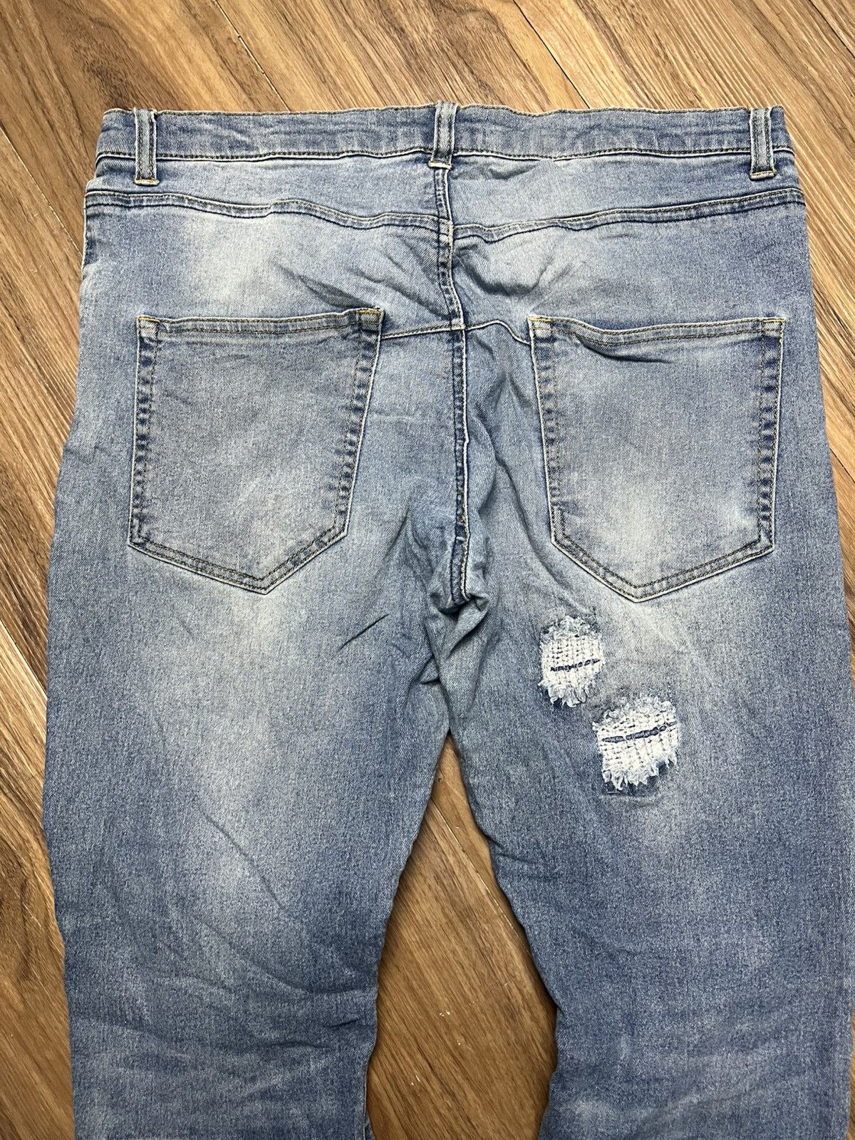 If Six Was Nine BUDS Men's Distressed Slim-Fit Jeans (41) Size US 33 - 16 Thumbnail
