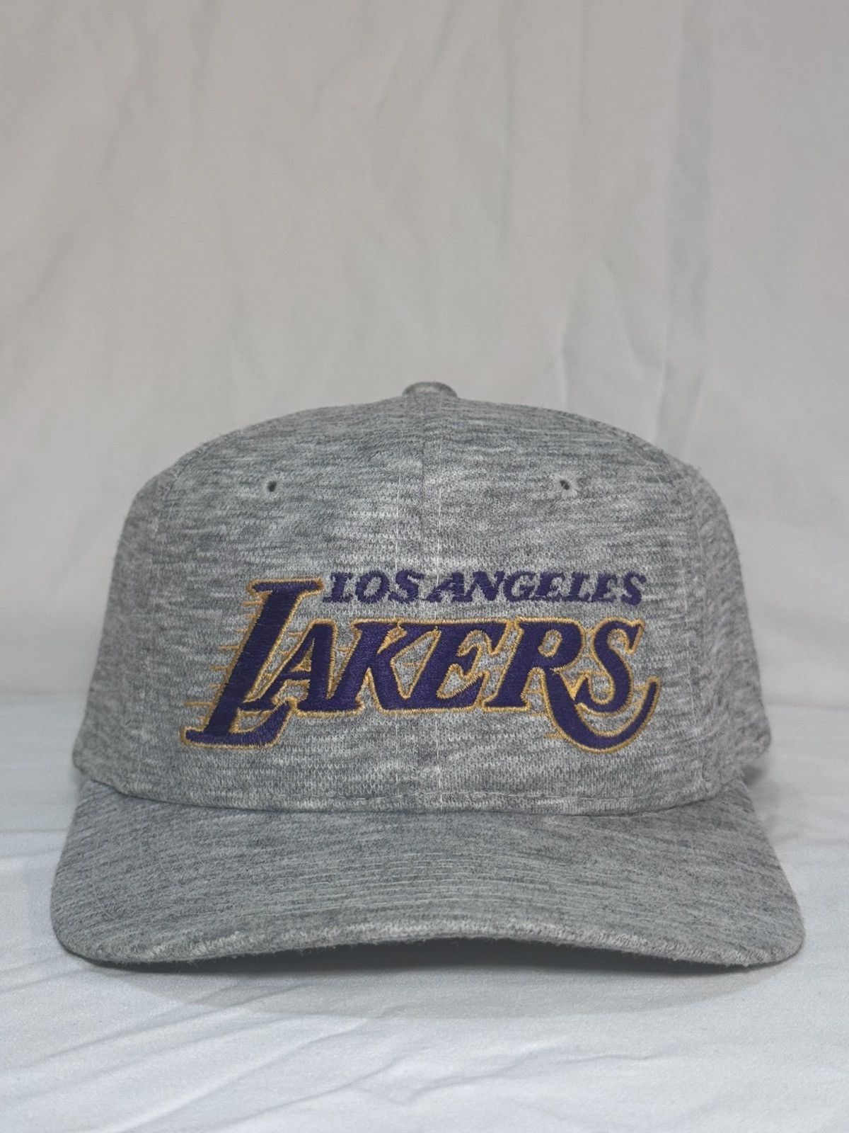 Sports Specialties Sports Specialties Los Angeles Lakers Heather Snapback Hat Size ONE SIZE - 1 Thumbnail