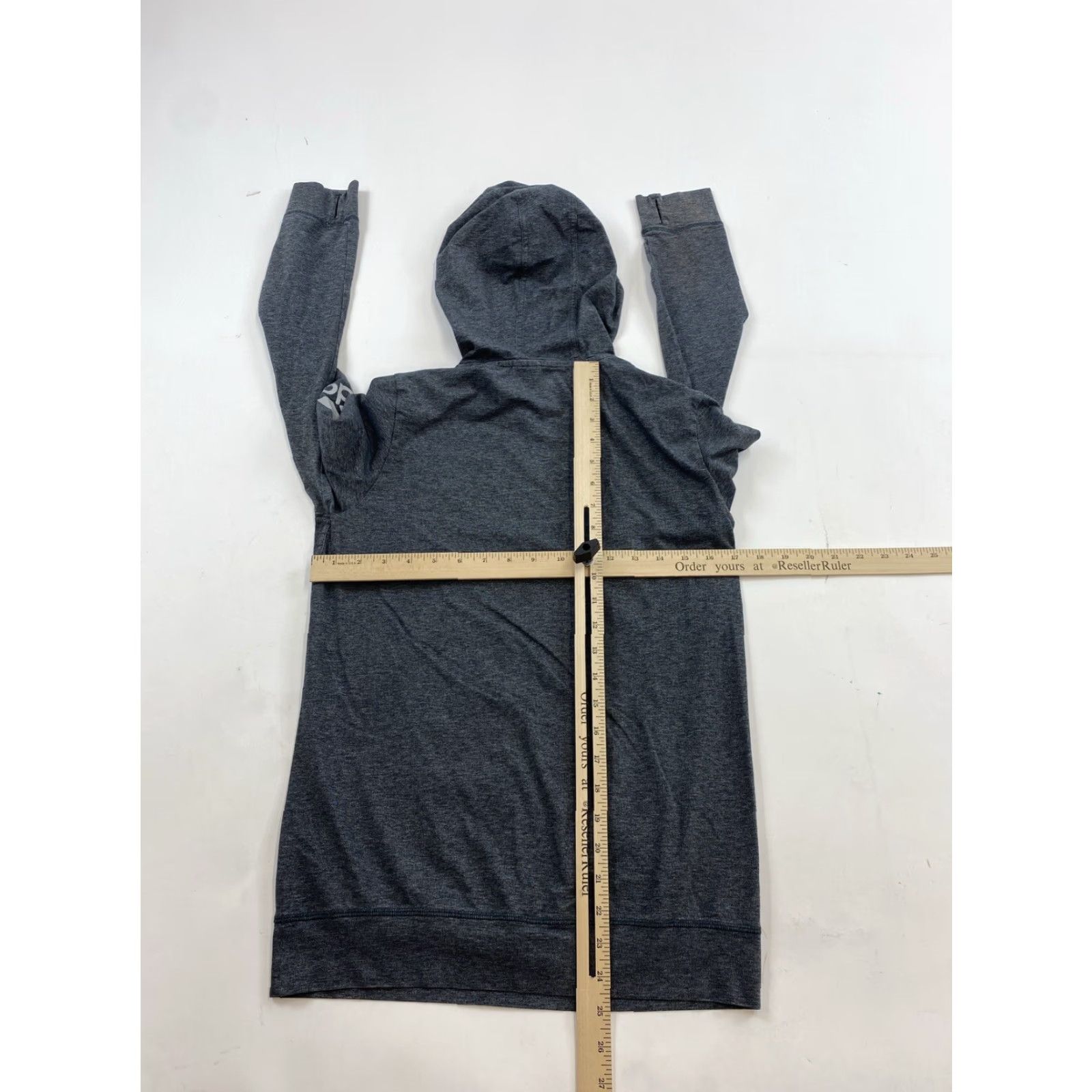Adidas Adidas Hoodie Women’s Small Gray Sample Lightweight Athletic Activewear Trefoil Size S / US 4 / IT 40 - 4 Thumbnail