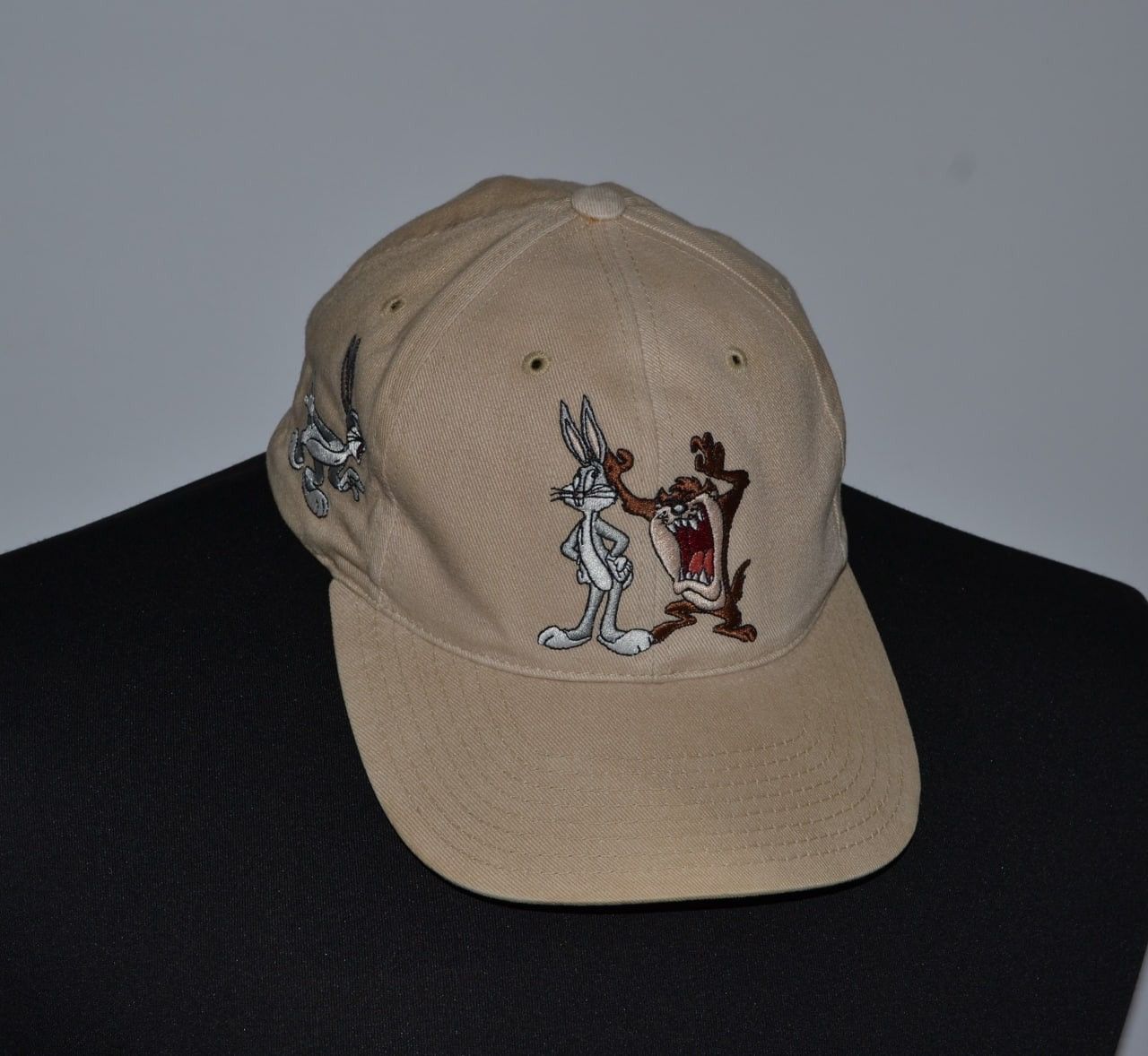 Vintage × Warner Bros WARNER BROS cap vintage 1997 Size ONE SIZE - 1 Thumbnail