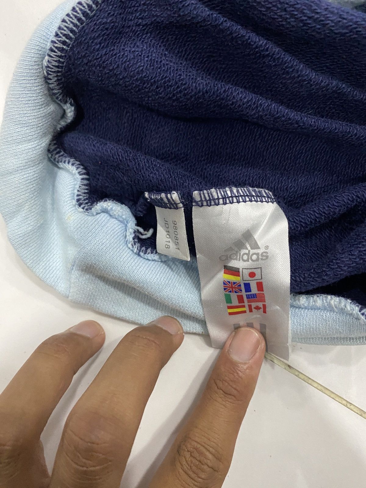 Adidas Adidas SweatShirt Size US XS / EU 42 / 0 - 3 Thumbnail