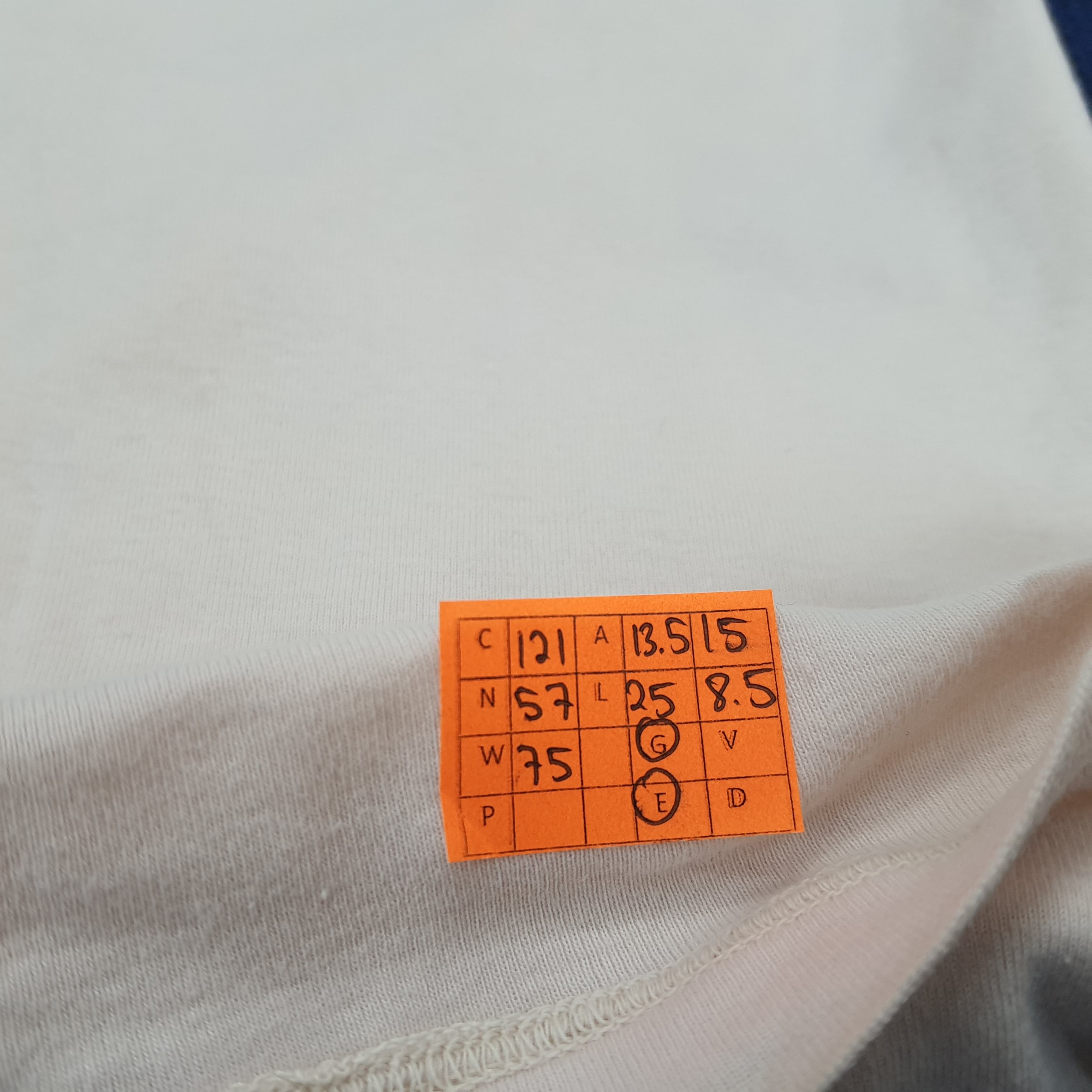 Helmut Lang × Vintage Vintage Helmut Lang Plain T-shirt Size XXS / US 00 / IT 34 - 7 Thumbnail