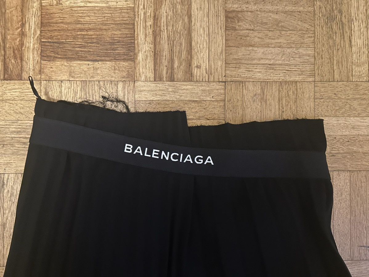 Balenciaga Balenciaga black Asymmetrical Pleated Skirt Size 26" / US 2 / IT 38 - 2 Thumbnail