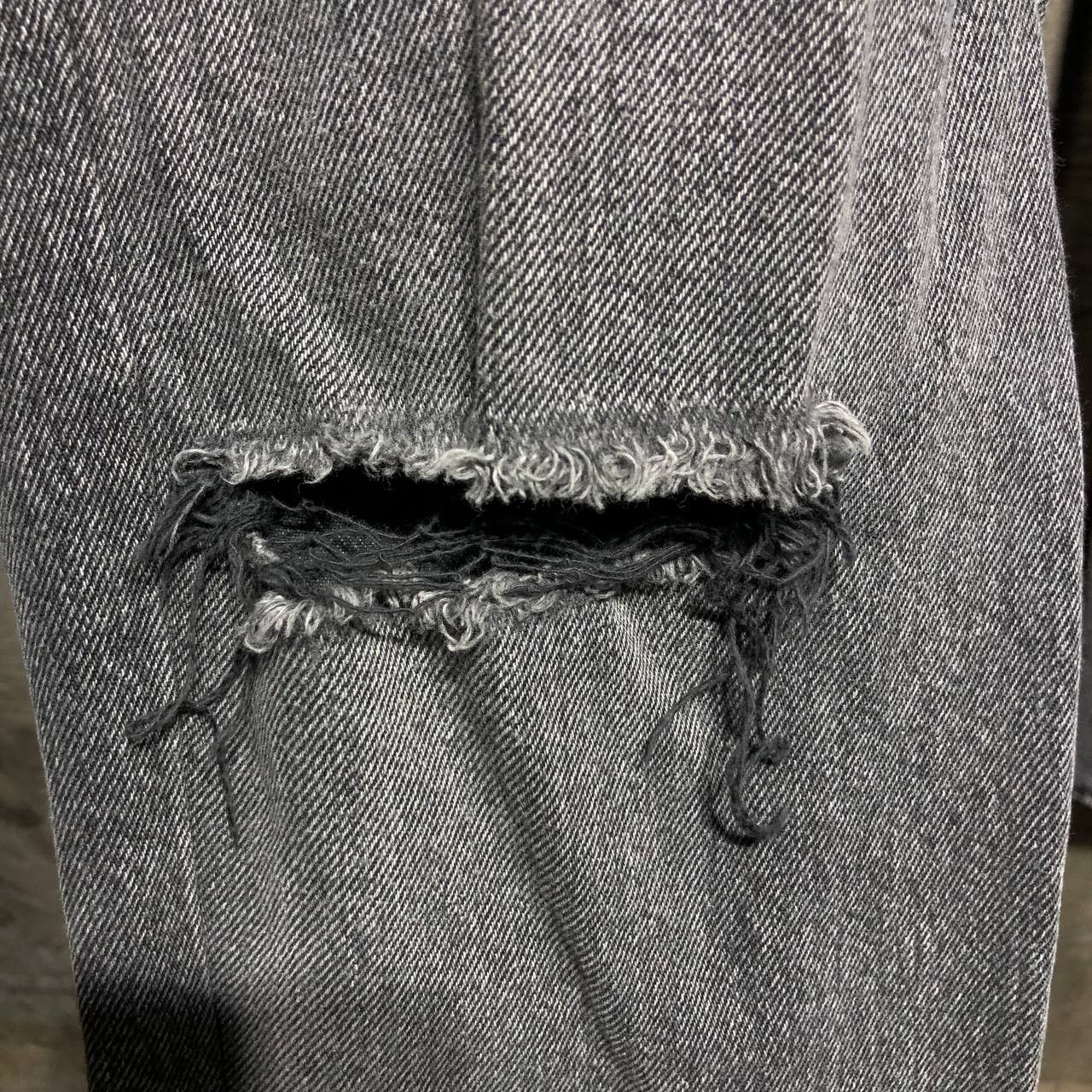 Balenciaga Balenciaga Knee Rip denim pants Size US 32 / EU 48 - 6 Thumbnail
