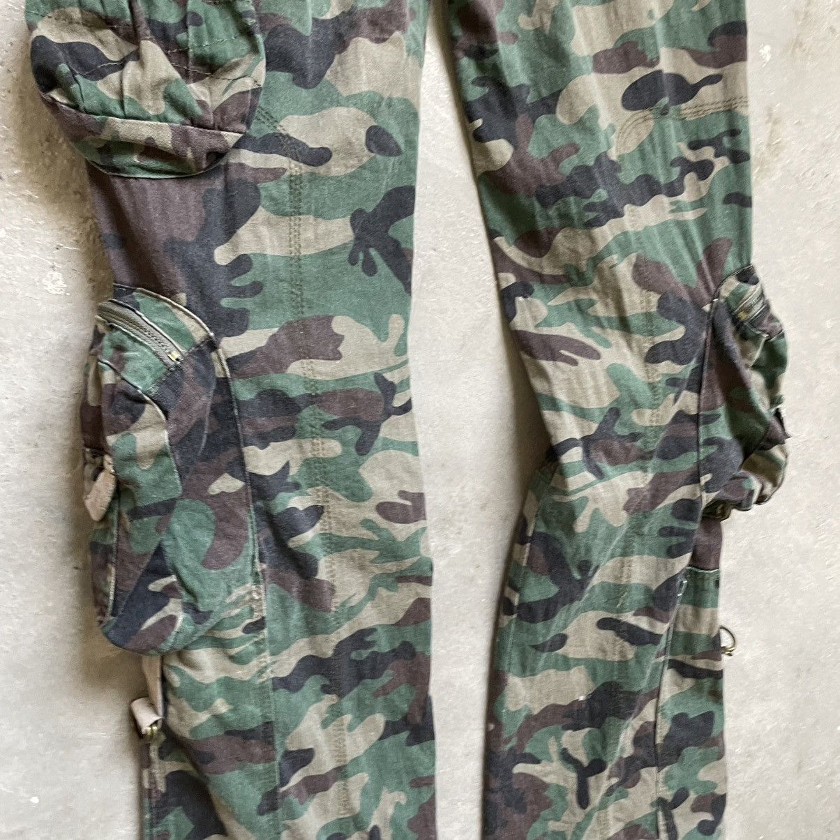 If Six Was Nine Vintage Japanese Brand Tactical Cargo Flare Pants 🍒 Size US 27 - 10 Thumbnail