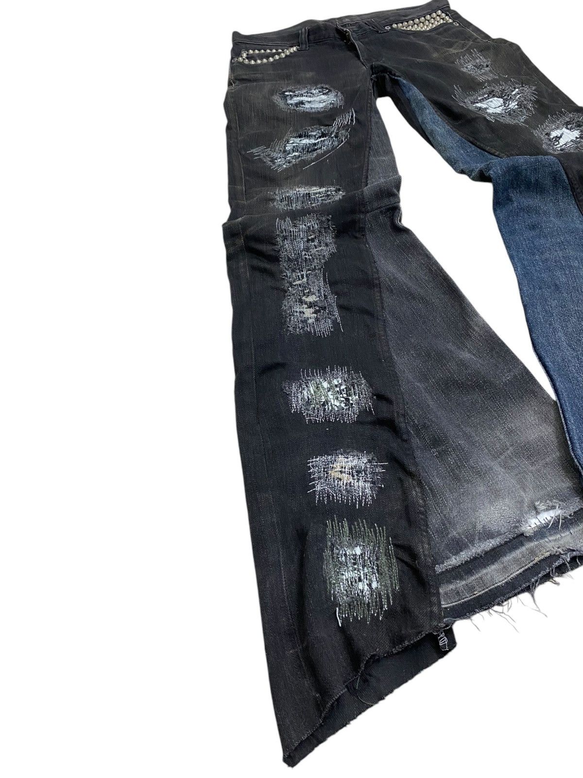 If Six Was Nine × Japanese Brand × Le Grande Bleu (L.G.B.) Vintage Z. Vargas Wide Legs Uruboros Heavy Stiched Studded Size US 31 - 3 Thumbnail