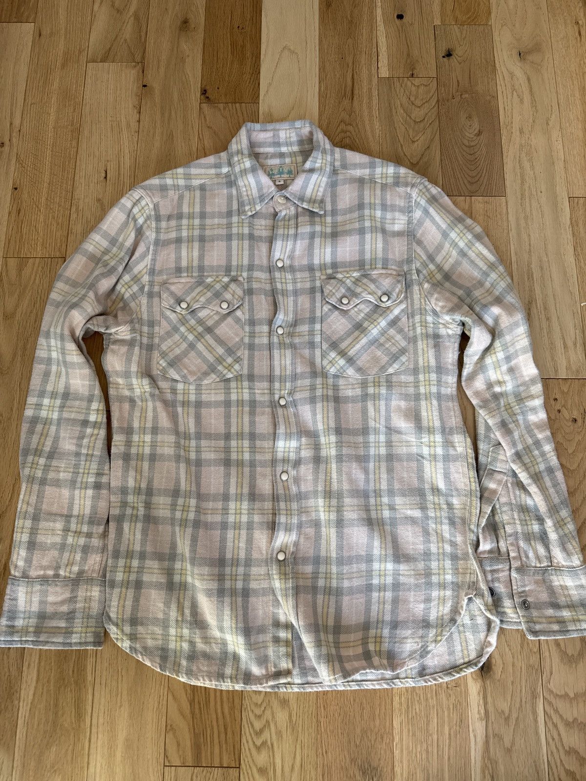 WYTHE Wythe Pearl Snap Pink Yellow - Small Size US S / EU 44-46 / 1 - 1 Thumbnail
