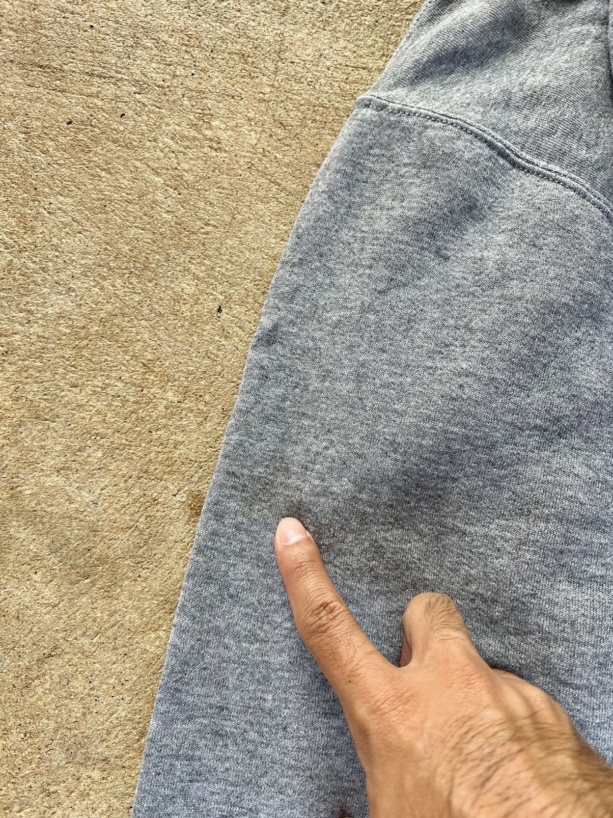 Russell Athletic × Vintage Vintage Russell Athletic Grey Zip Up Size US L / EU 52-54 / 3 - 9 Thumbnail