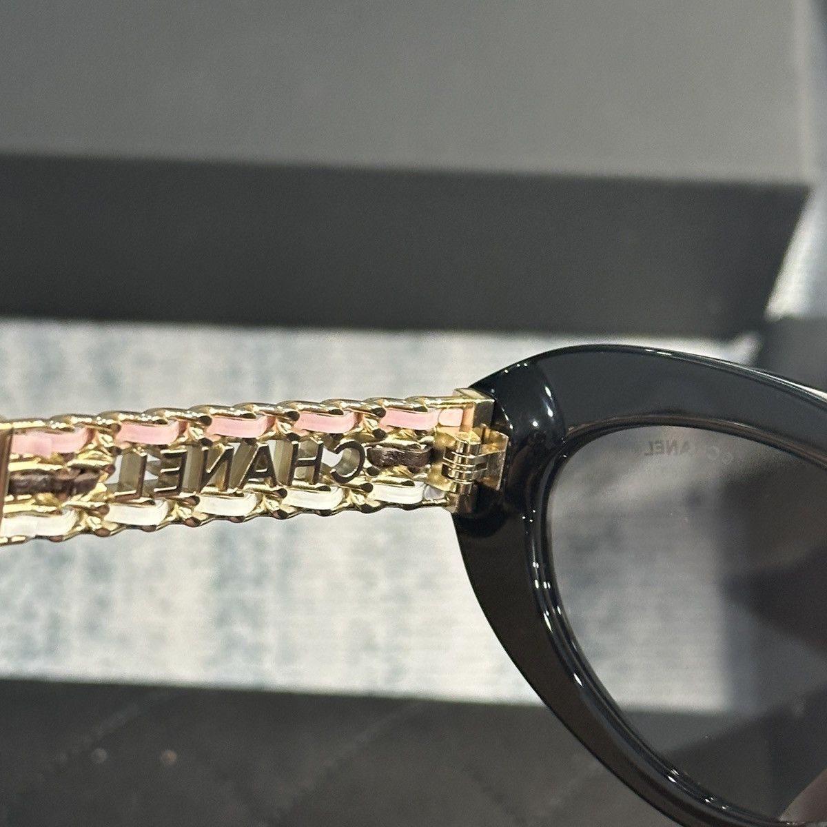 Chanel CHANEL 0CH5538Q C622S8 SUNGLASSES Size ONE SIZE - 6 Thumbnail