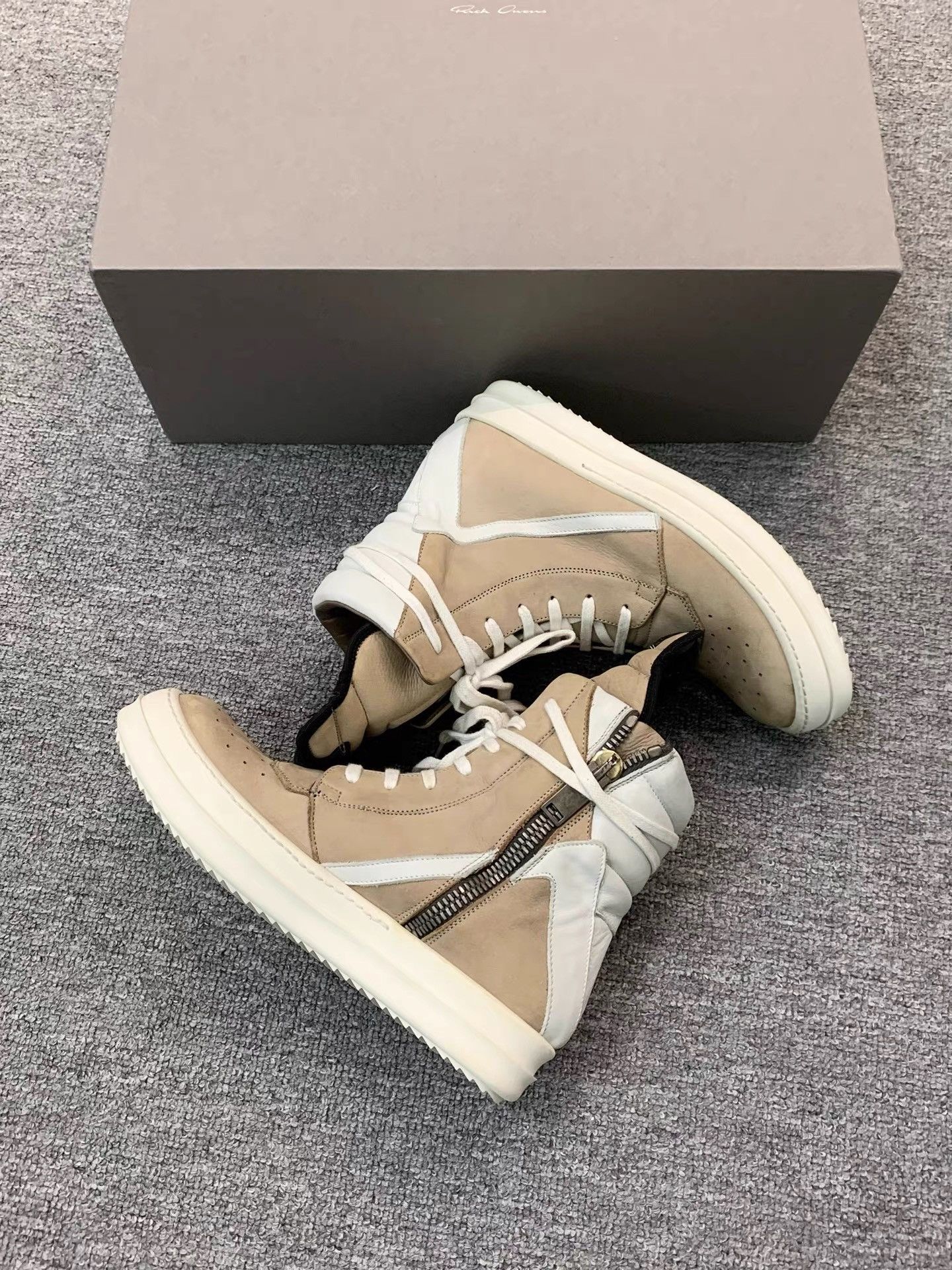 Rick Owens Rick Owens Brown White Leather High-Top Geobasket K34 Size US 6 / IT 36 - 6 Thumbnail