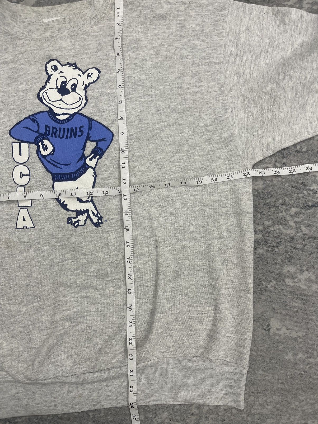 Descente Vintage Ucla Big Logo Sweatshirt Size US L / EU 52-54 / 3 - 6 Thumbnail
