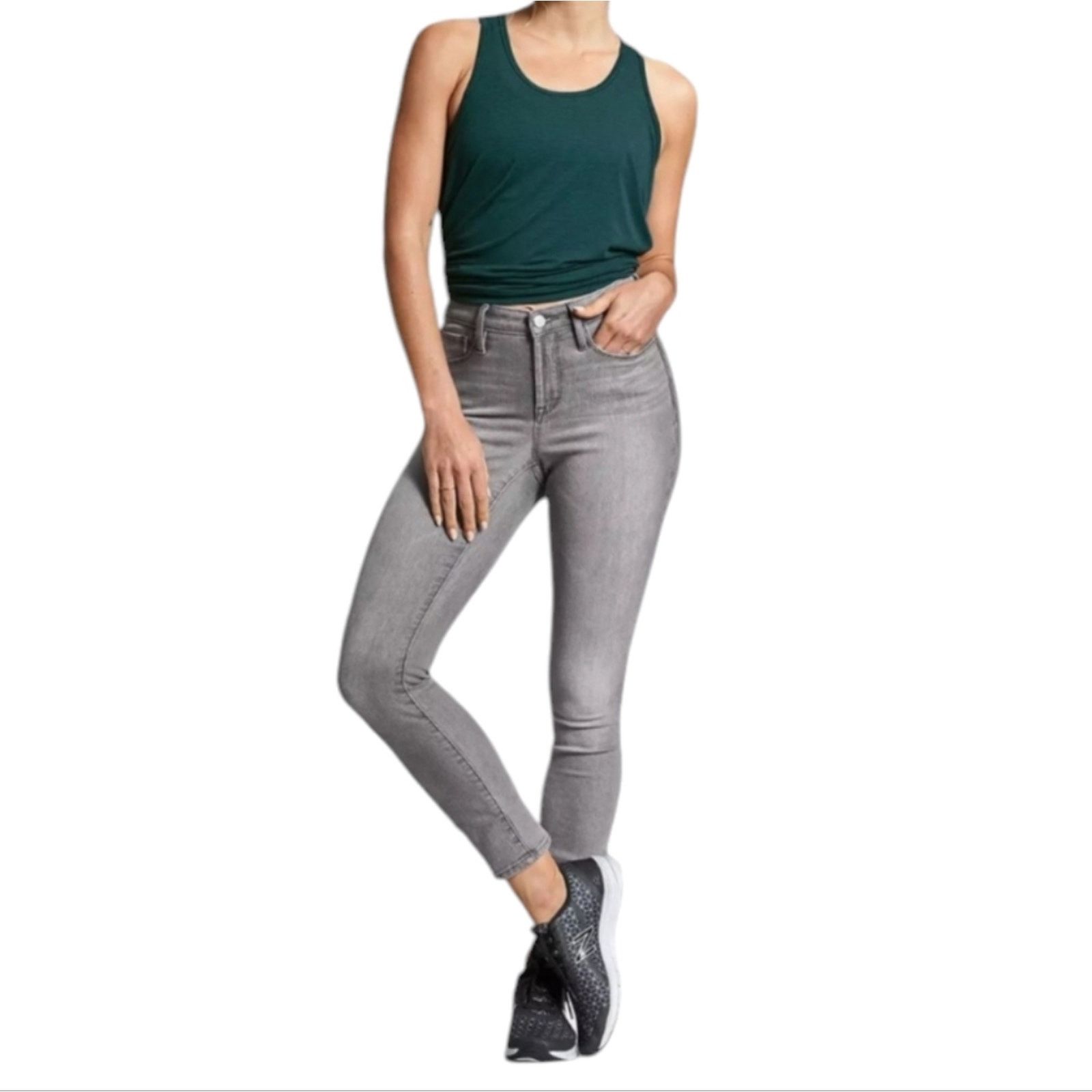 Athleta Athleta Sculptek Skinny Gray Wash Jeans 28 Size 28" / US 6 / IT 42 - 2 Thumbnail