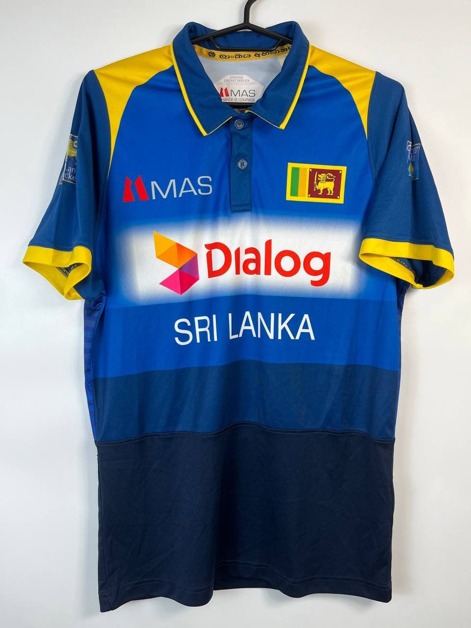 Gear for Sports SRI LANKA CRICKET JERSEY SHIRT MAS DIALOG REPLICA SIZE M Size US M / EU 48-50 / 2 - 1 Thumbnail