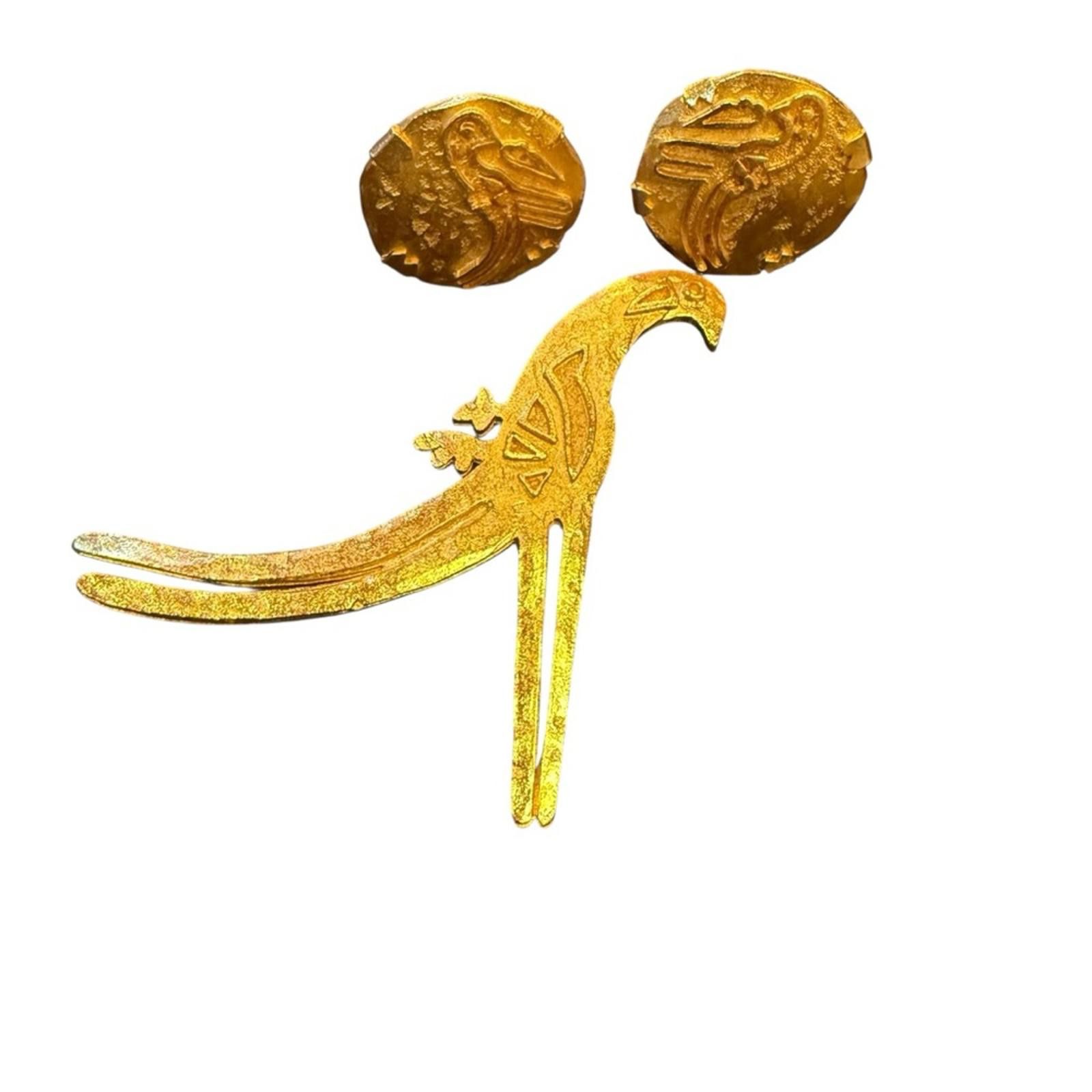 Guy Laroche Guy Laroche Paris Brushed Gold Modern Bird Brooch/Earrings Size ONE SIZE - 7 Thumbnail
