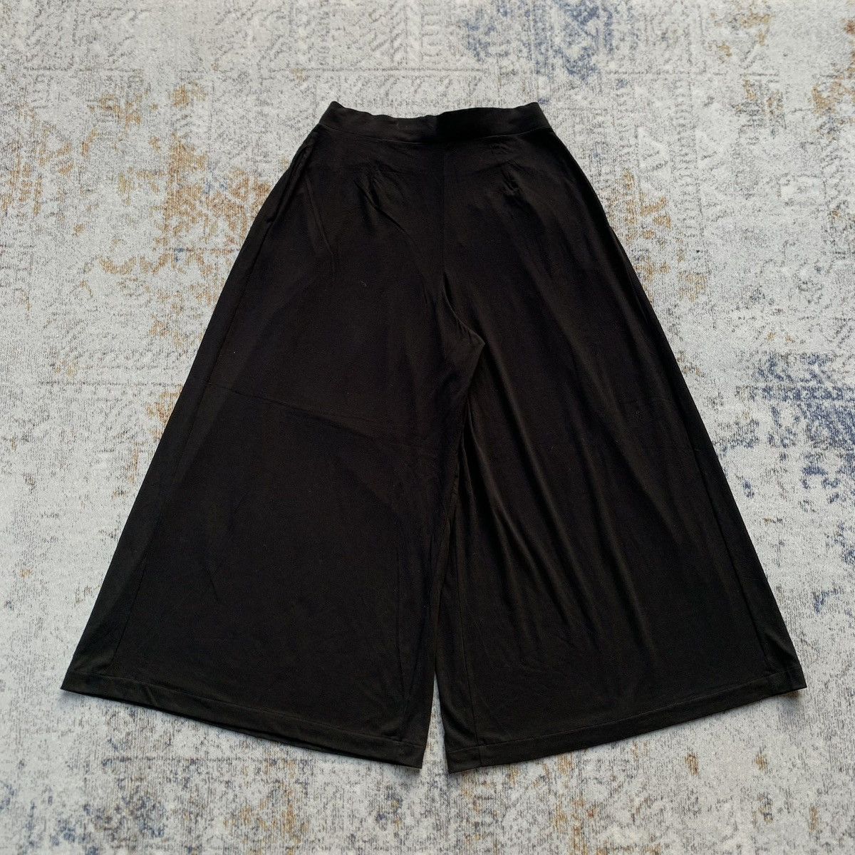 Japanese Brand Rare Japanese Brand Uniqlo Yohji Style SS 2021 Wide Pants Size US 34 / EU 50 - 5 Thumbnail