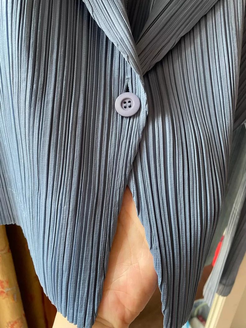 Issey Miyake Issey Miyake size:3 Blue pleated coat Size XS / US 0-2 / IT 36-38 - 7 Thumbnail