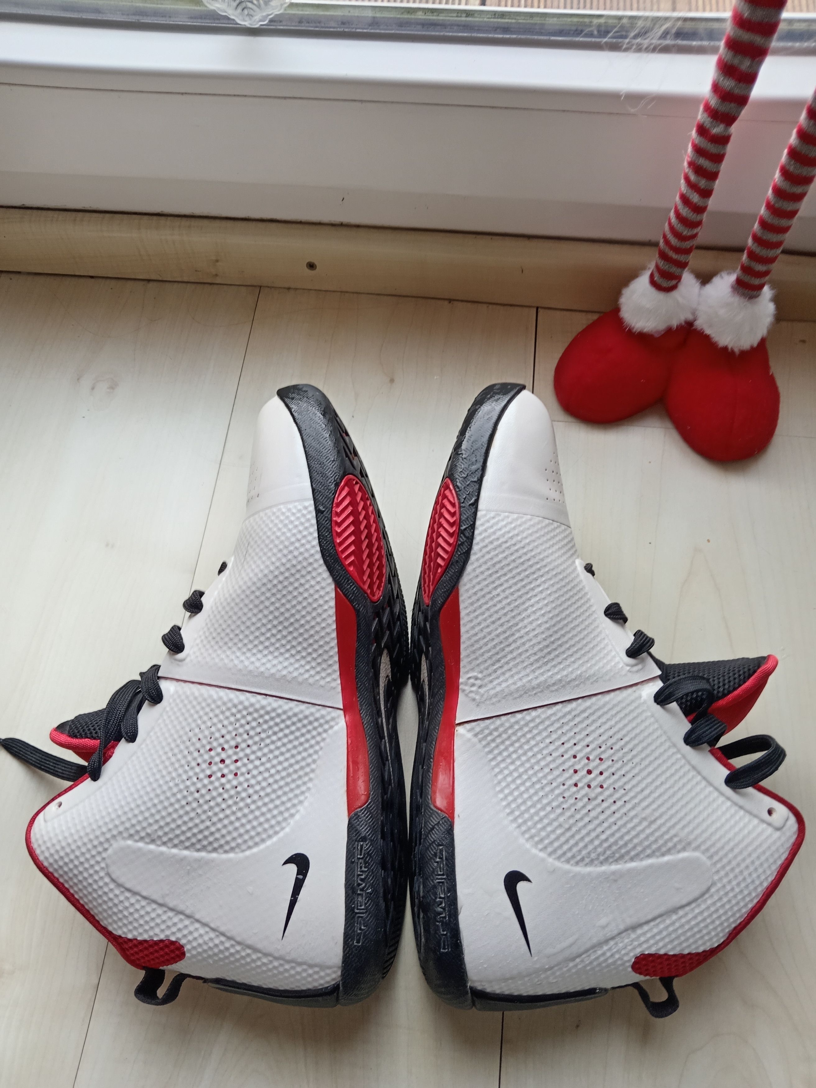 Nike Hyperfuse Nike Zoom BB 1.5 472249-101 Size US 10 / EU 43 - 5 Thumbnail