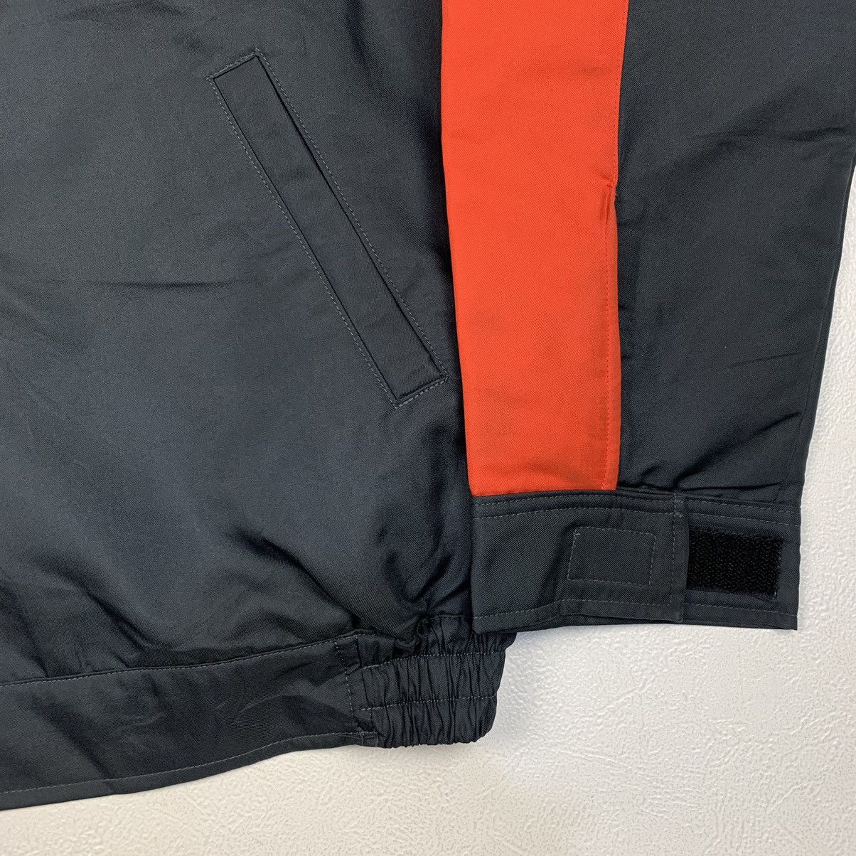 Ferrari × Sports Specialties Vintage 90s shell helix by ferarri jacket Size US L / EU 52-54 / 3 - 6 Thumbnail