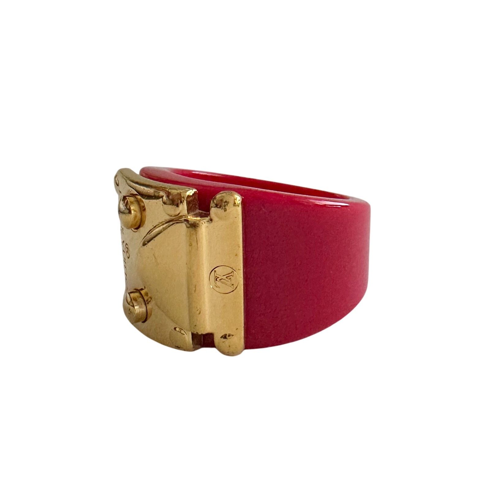 Louis Vuitton Louis Vuitton LockMe Fuchsia Resin Gold Tone Ring Size ONE SIZE - 6 Thumbnail