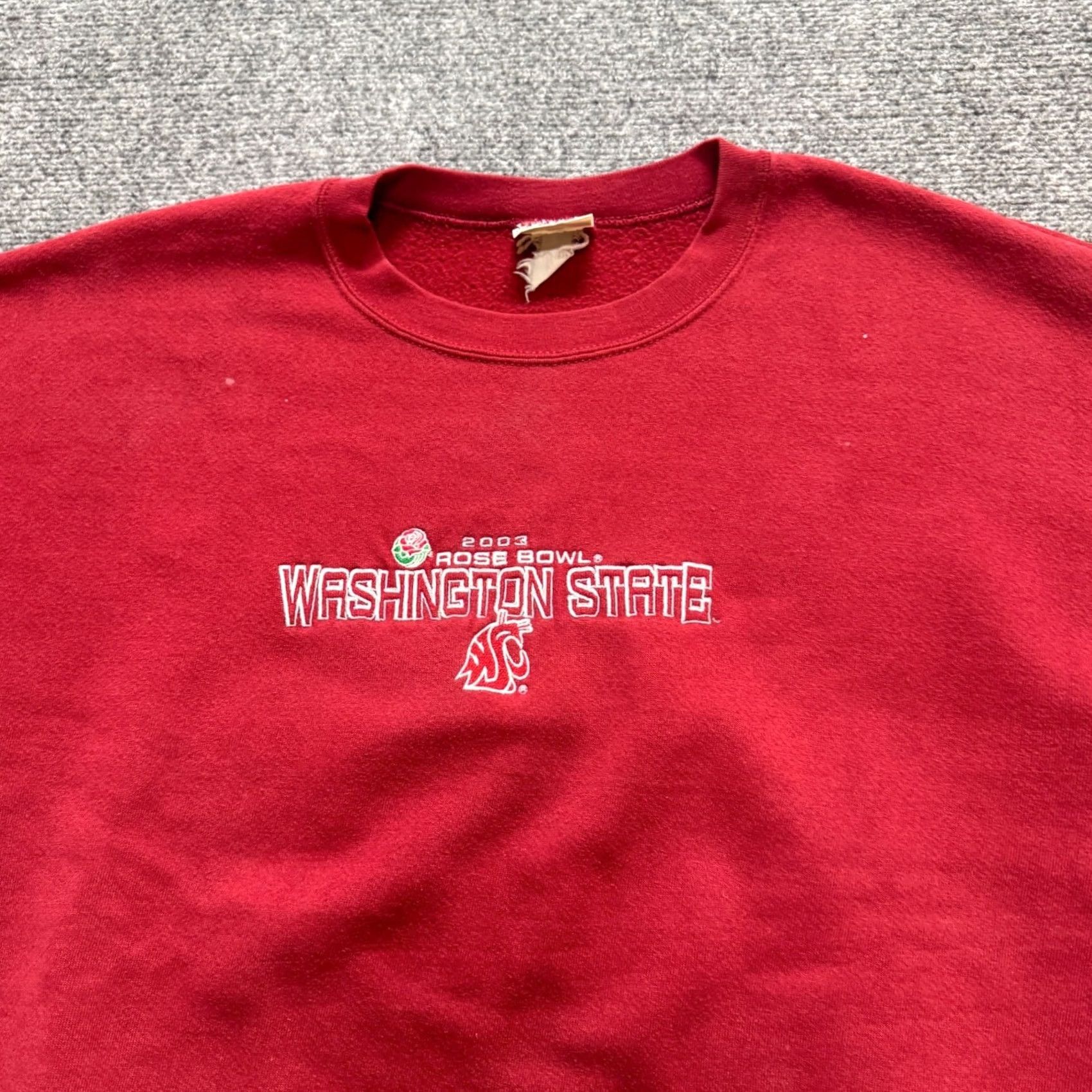 Lee Y2K Washington State Sweatshirt Lee Men L Red 2003 Rose Bowl Cougars Pullover Distressed Vintage Shirt Mens Size US L / EU 52-54 / 3 - 6 Thumbnail