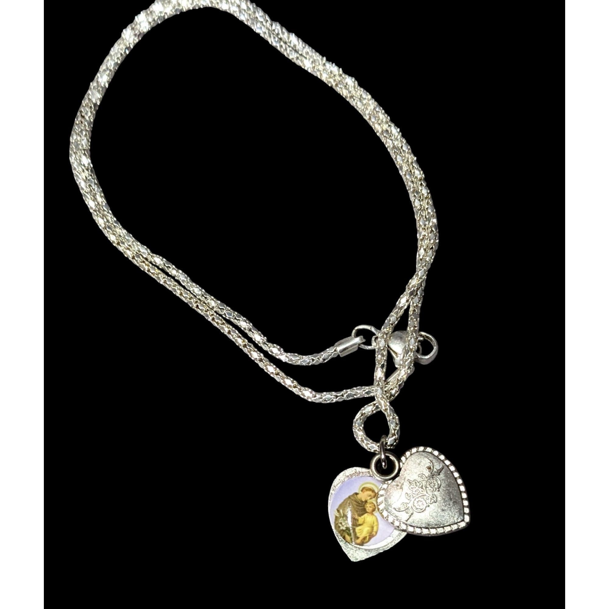 Other Vintage Religious Saint Anthony Pray For Me Heart Slide Lock Size ONE SIZE - 1 Thumbnail
