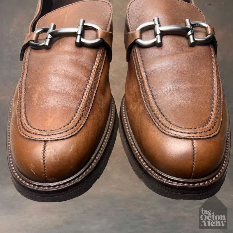 Salvatore Ferragamo Salvatore Ferragamo Gancini Plaque Loafers 'Brown' 10132 Size US 9 / EU 42 - 6 Thumbnail
