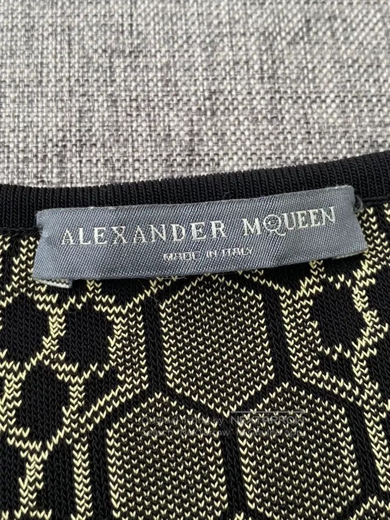 Alexander McQueen Alexander Mcqueen Knitted dress Size XS / US 0-2 / IT 36-38 - 7 Thumbnail