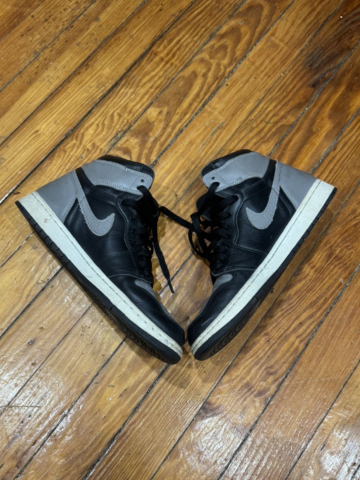 Jordan Brand Air jordan 1 shadow 2018 Size US 9.5 / EU 42-43 - 2 Thumbnail