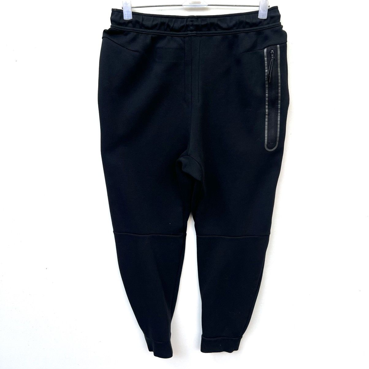 Nike Nike tech fleece black pants Size US 32 / EU 48 - 4 Thumbnail