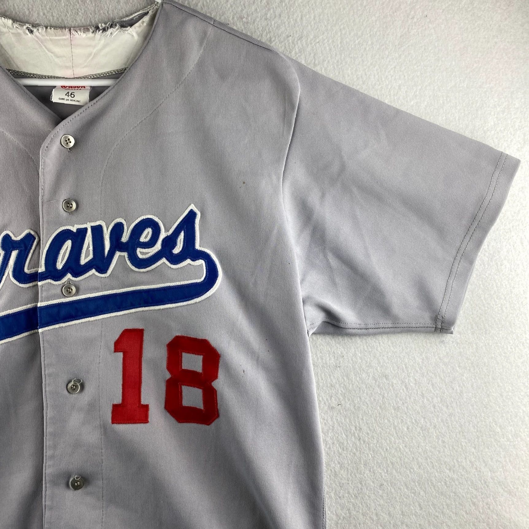 Wilson VINTAGE Wilson Braves Jersey Mens XL Gray #18 USA Made Casual Comfort Shirt Size US XL / EU 56 / 4 - 5 Thumbnail