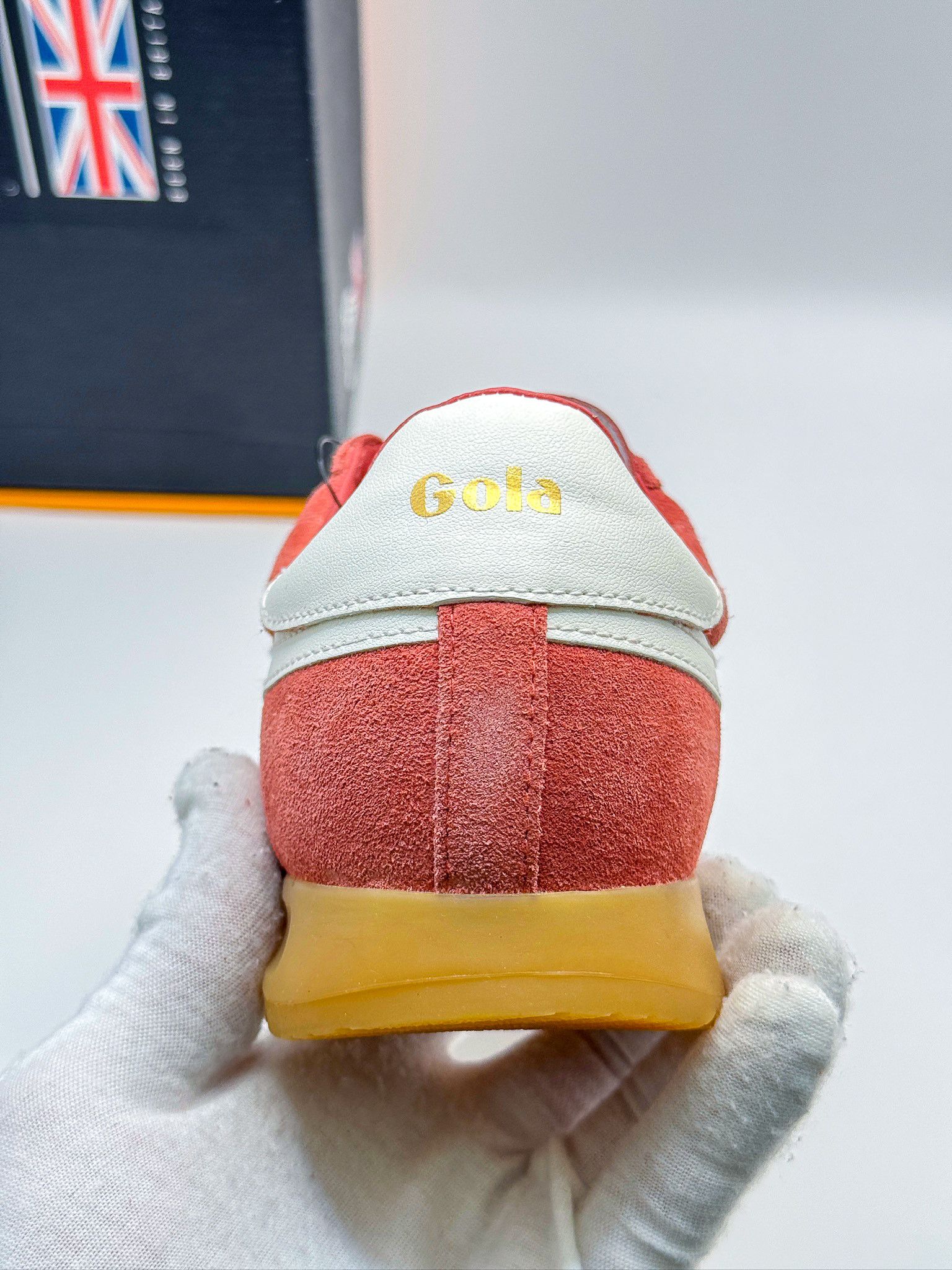 Gola Gola Stadium Suede Clay Off White Sneakers Size US 5 / IT 35 - 9 Thumbnail