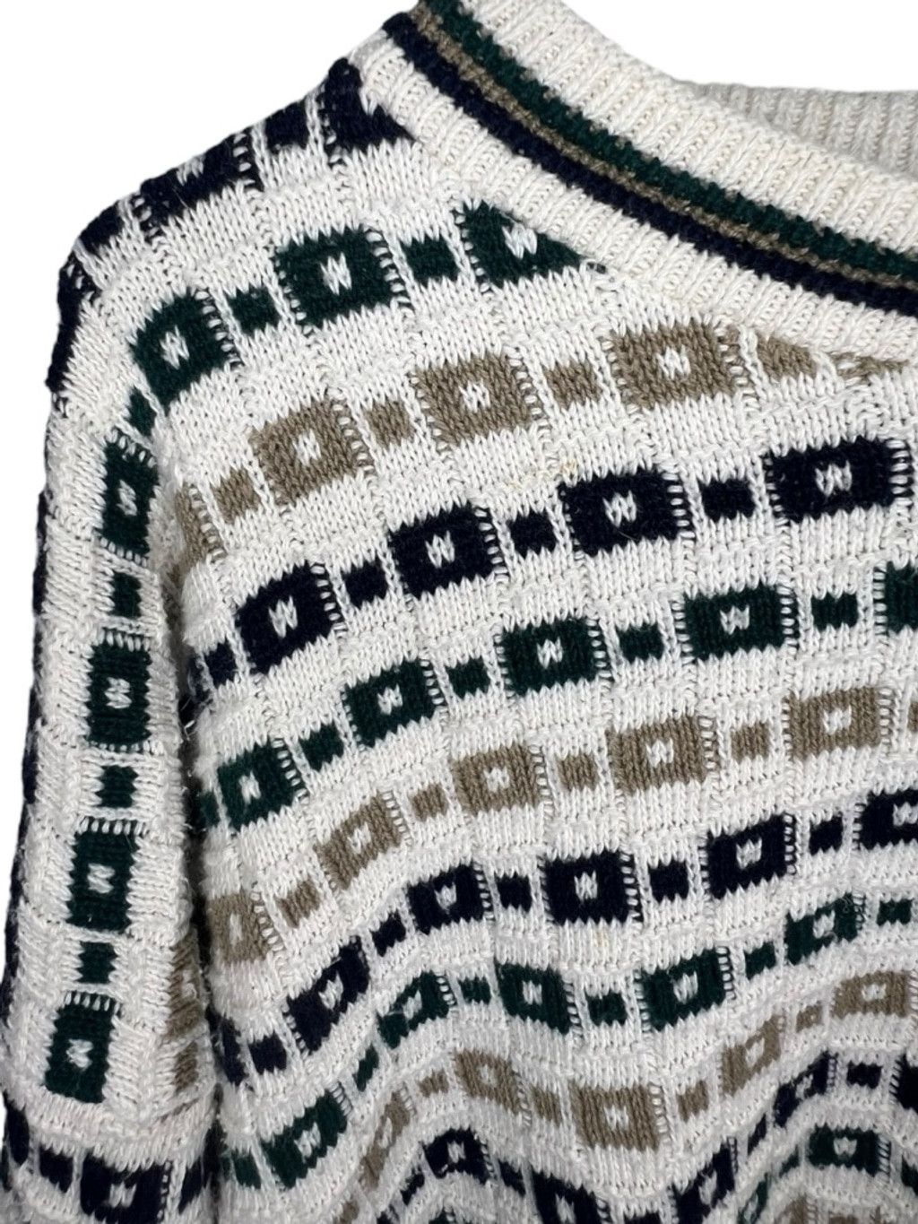 Bill Blass Bill Blass Vintage Geometric Textured Pullover Knit Sweater Size US L / EU 52-54 / 3 - 2 Thumbnail