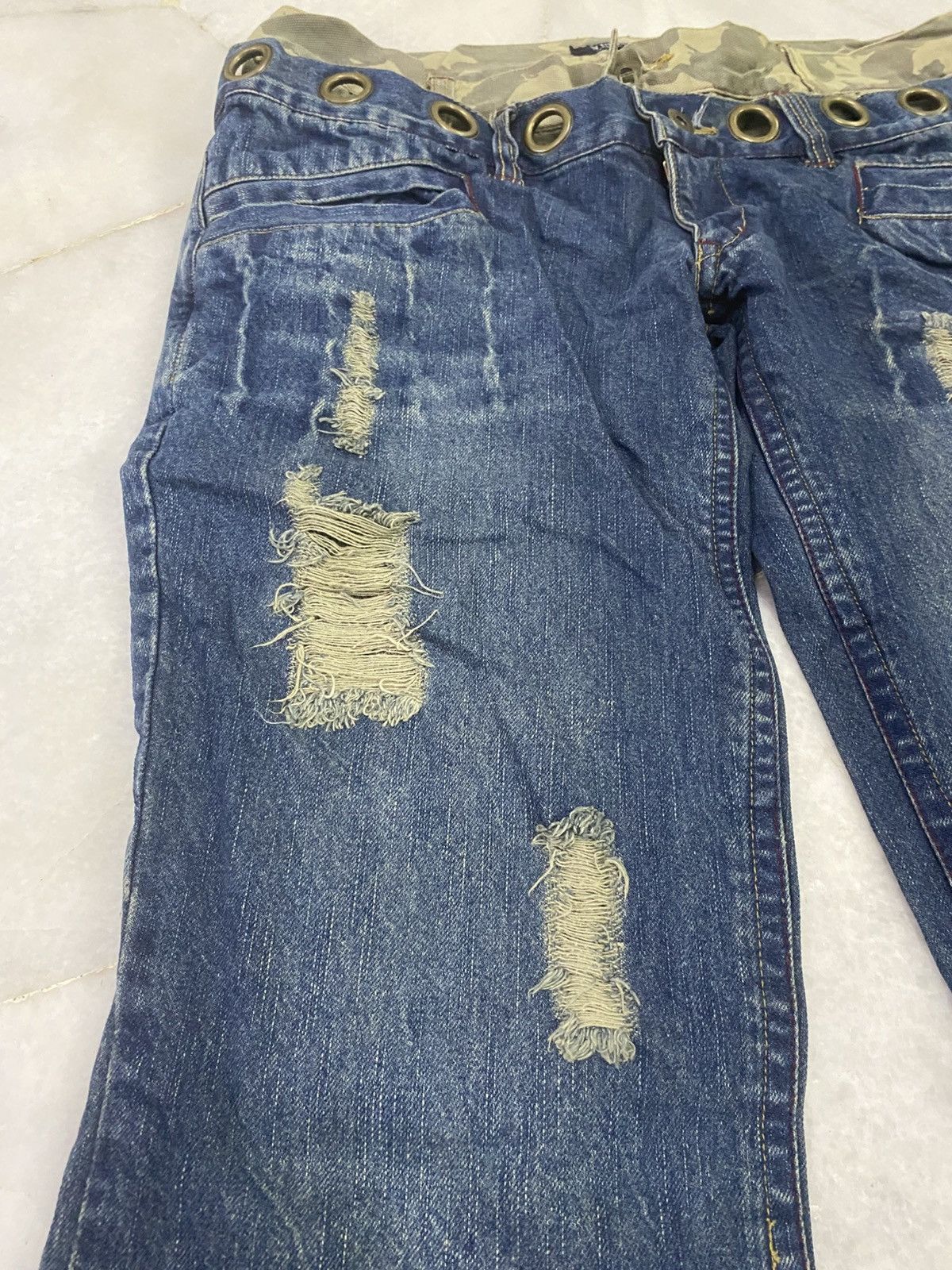 In The Attic Size 32x30 In The Attic Distressed Denim Jeans Size US 32 / EU 48 - 6 Thumbnail