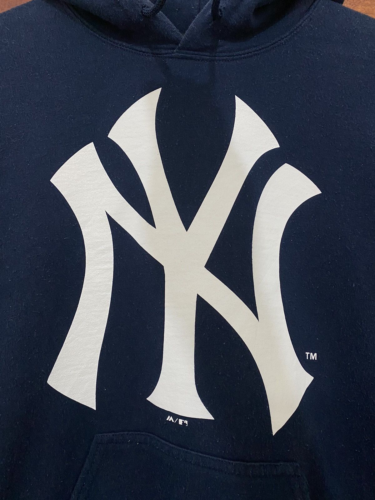 Majestic Vintage 90s Majestic New York Yankees Big Logo Sweatshirt Size US M / EU 48-50 / 2 - 4 Thumbnail