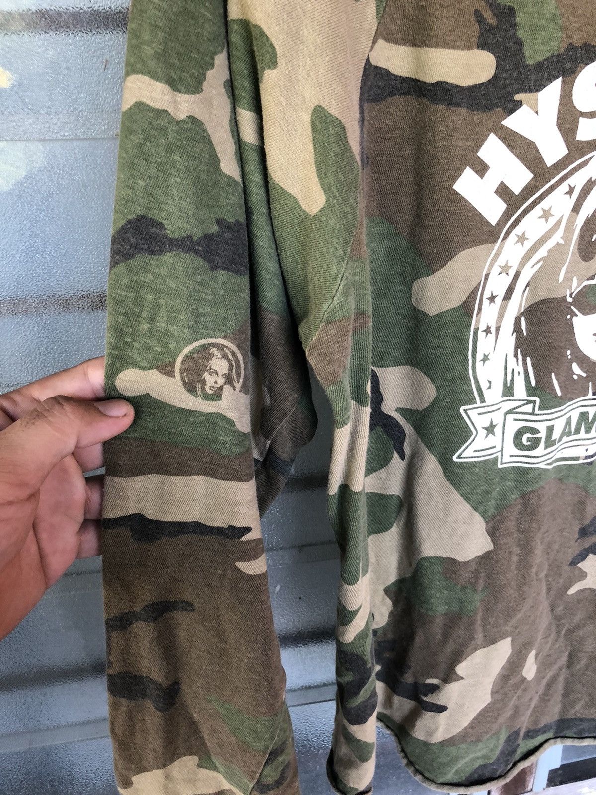 Hysteric Glamour Rare Hysteric Glamour Army Camouflage Shirt Tee Size US L / EU 52-54 / 3 - 6 Thumbnail