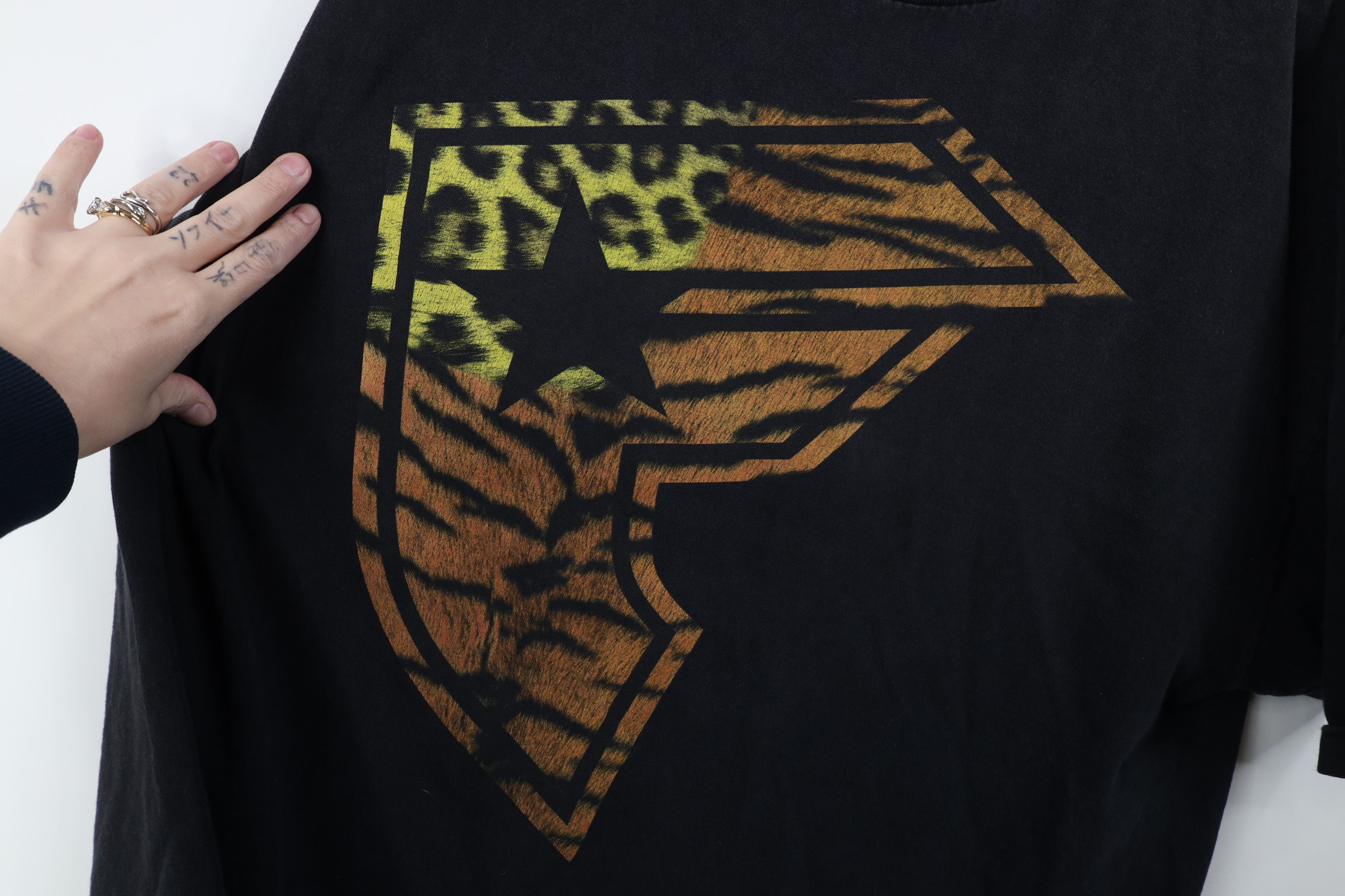 Famous Stars And Straps Vintage 90s Y2K Famous Stars & Straps Cheetah Racing T-Shirt Size US XXL / EU 58 / 5 - 4 Thumbnail