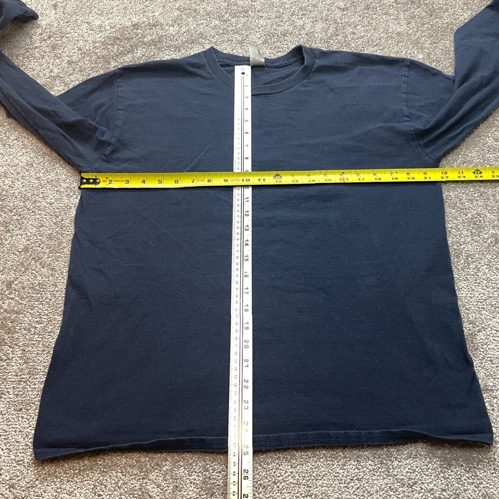 Gildan Gildan Shirt Mens L Ultra Cotton Blue Long Sleeve Crew Tee Shirt Adults Cotton Blend Solid Logo Regular Fit Nylon? Size US L / EU 52-54 / 3 - 6 Thumbnail