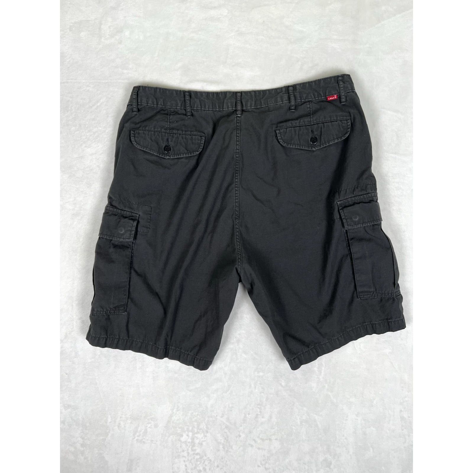 Levi's Levi’s Gray Cargo Shorts Size 40 Ripstop Y2K Baggy Cargo Pocket Regular Mens 90s Outdoor Summer Spring Shorts Size US 40 / EU 56 - 5 Thumbnail